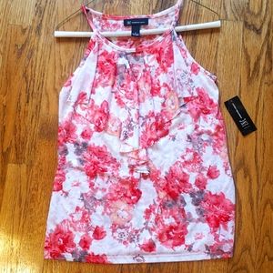 Brand new Inc Floral top